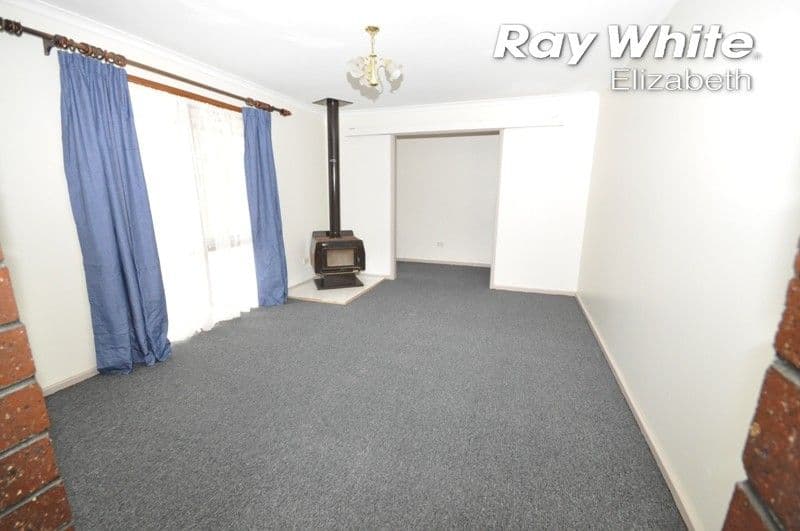 4 Blackburn Court, Elizabeth East SA 5112, Elizabeth East - Thumbnail 4