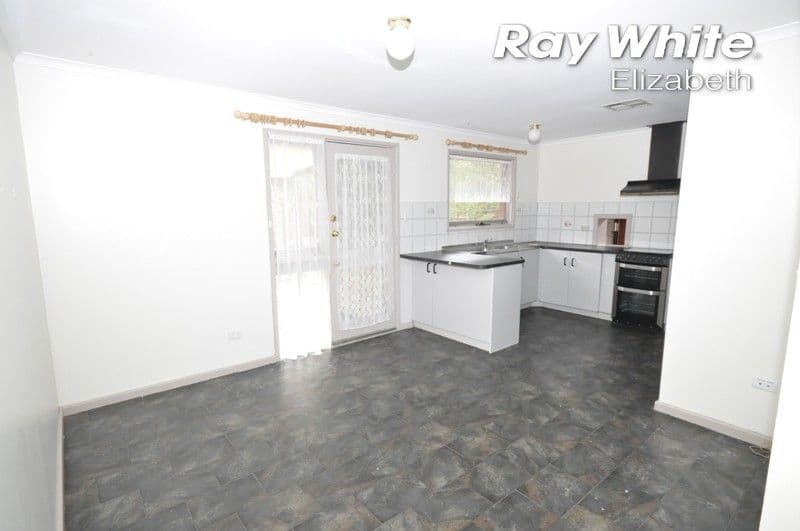 4 Blackburn Court, Elizabeth East SA 5112, Elizabeth East - Thumbnail 5