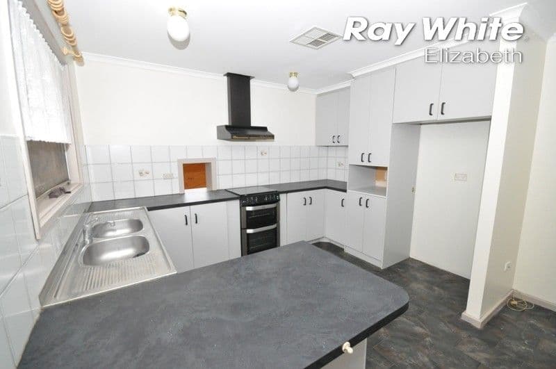 4 Blackburn Court, Elizabeth East SA 5112, Elizabeth East - Thumbnail 6