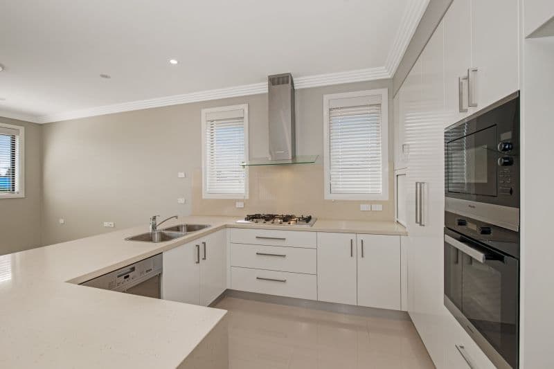  28 Rosebank Avenue, Dural NSW 2158, Dural - Thumbnail 2
