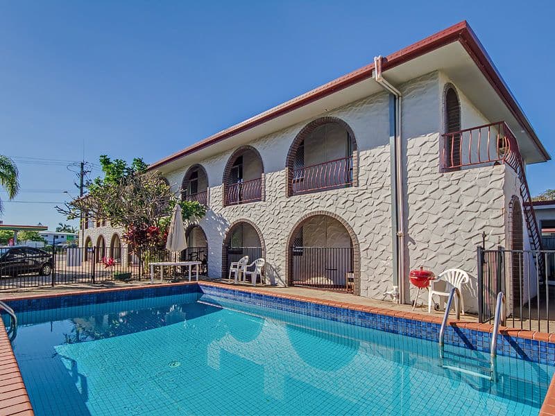 2118 Gold Coast Highway, Miami QLD 4220, Miami - Thumbnail 2