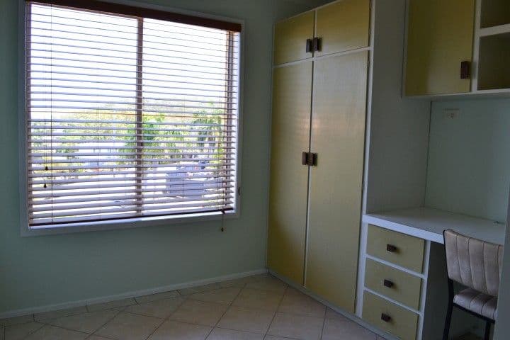 9 Illawarra Drive, KIN KORA QLD 4680, Kin Kora - Thumbnail 6