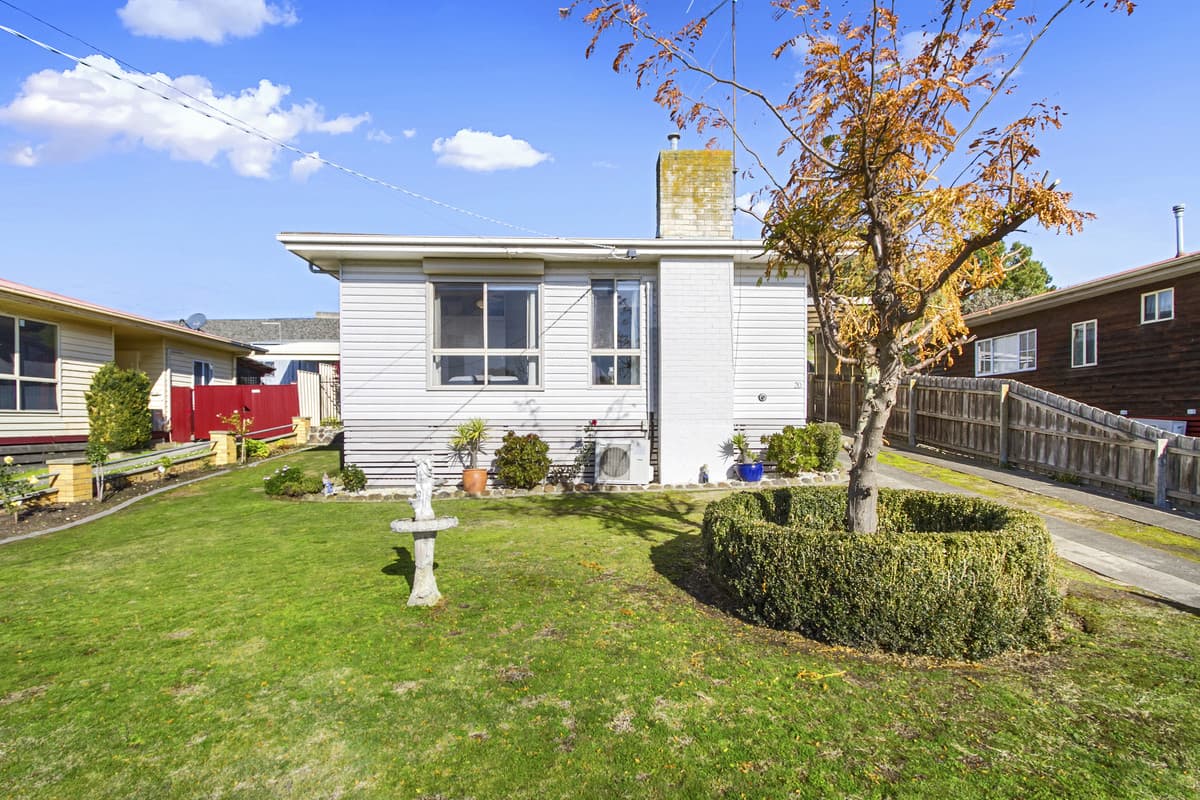 20 Livingstone Street, Morwell VIC 3840, Morwell - Image 1