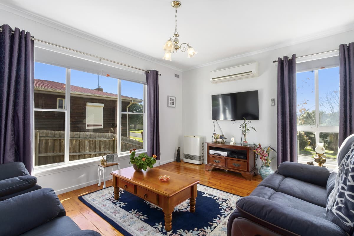 20 Livingstone Street, Morwell VIC 3840, Morwell - Thumbnail 3