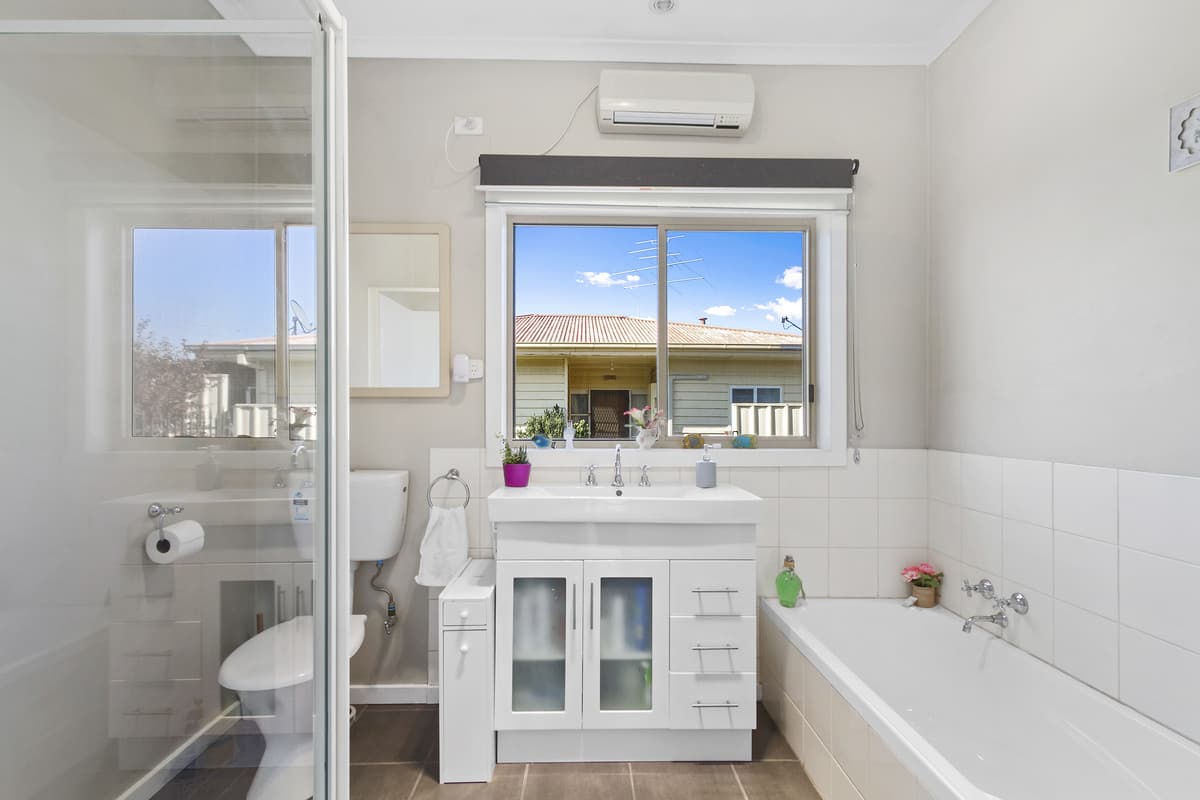 20 Livingstone Street, Morwell VIC 3840, Morwell - Thumbnail 5