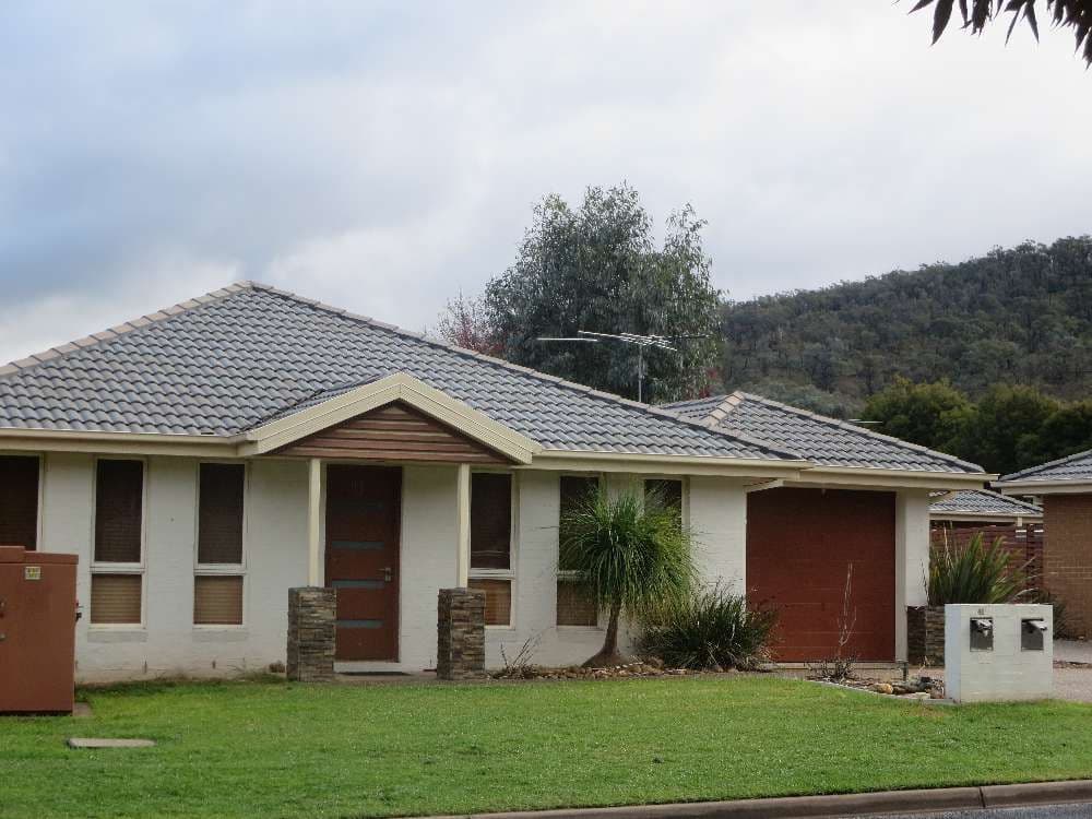 43 Kurrajong Crescent, West Albury NSW 2640, West Albury - Image 1