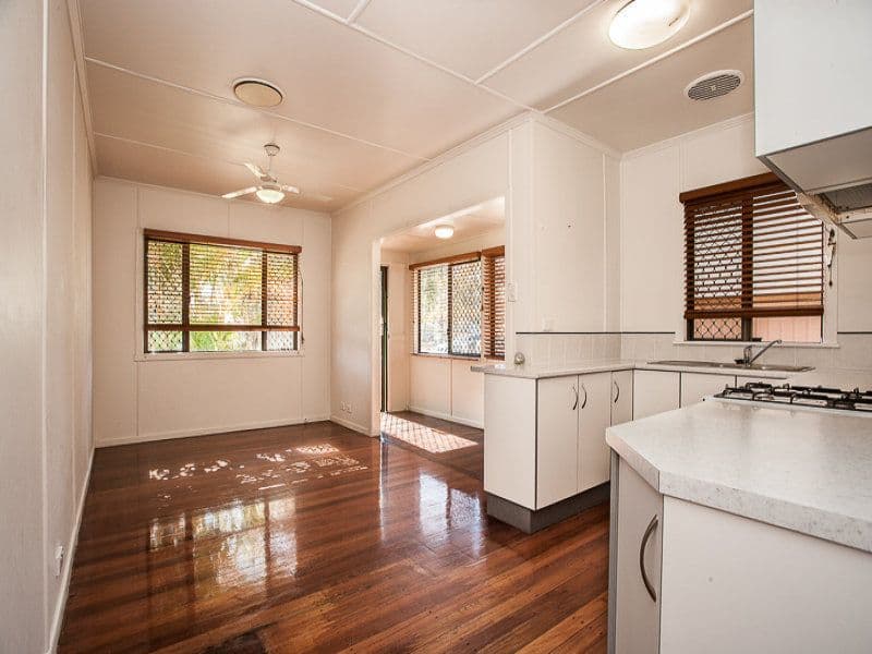 272 Scarborough Road, Scarborough QLD 4020, Scarborough - Thumbnail 8