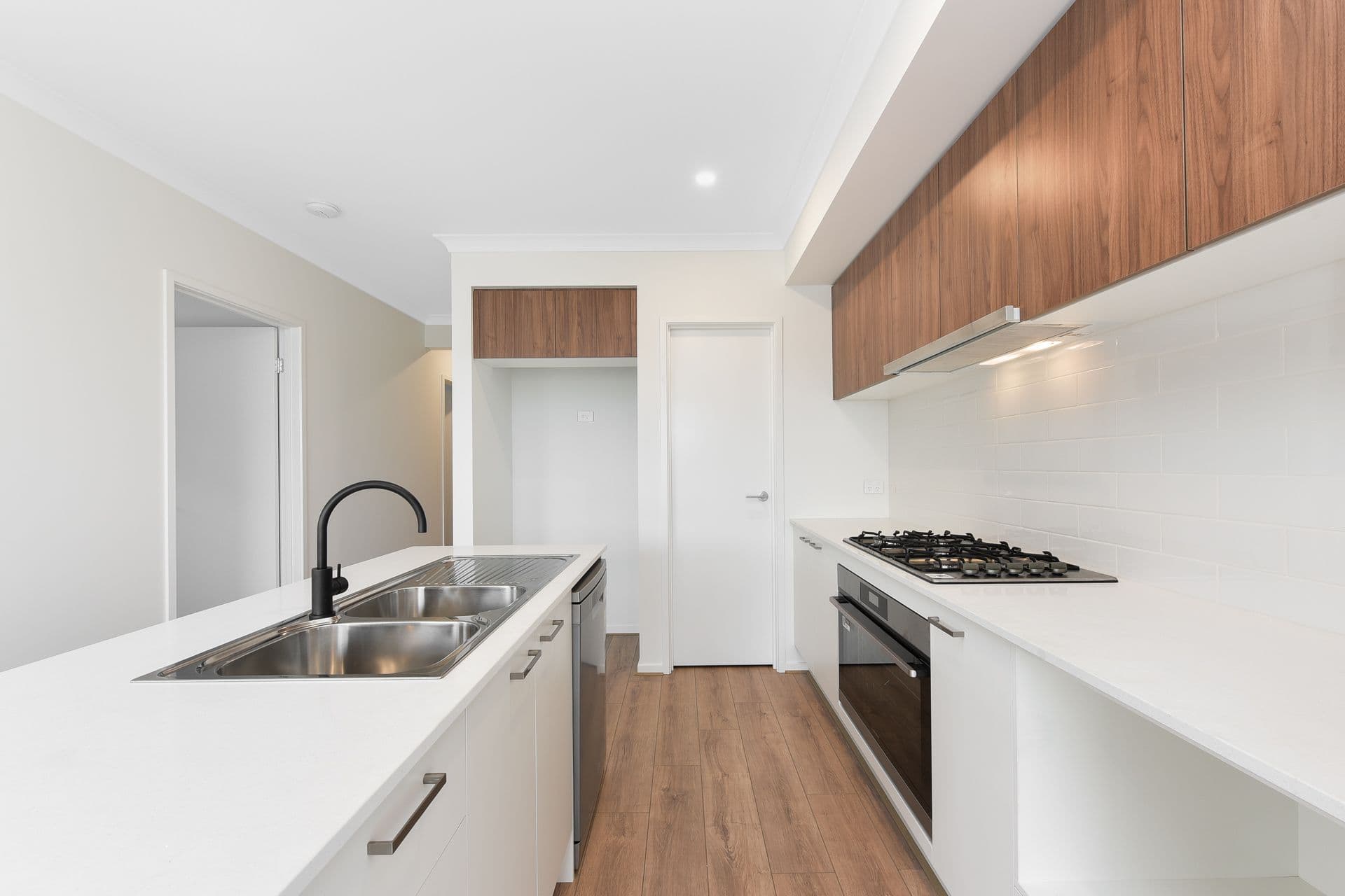 77 Broadway Street, Berwick VIC 3806, Berwick - Thumbnail 5