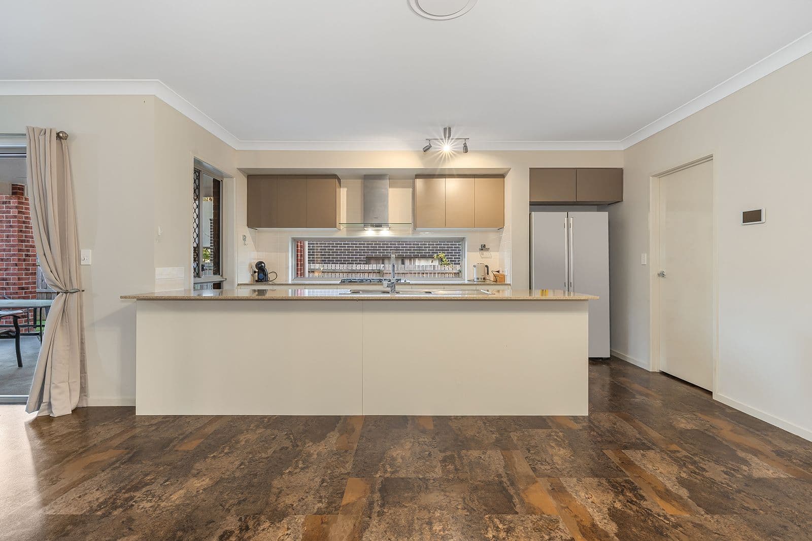 36 Majestic Street, Bridgeman Downs QLD 4035, Bridgeman Downs - Thumbnail 3