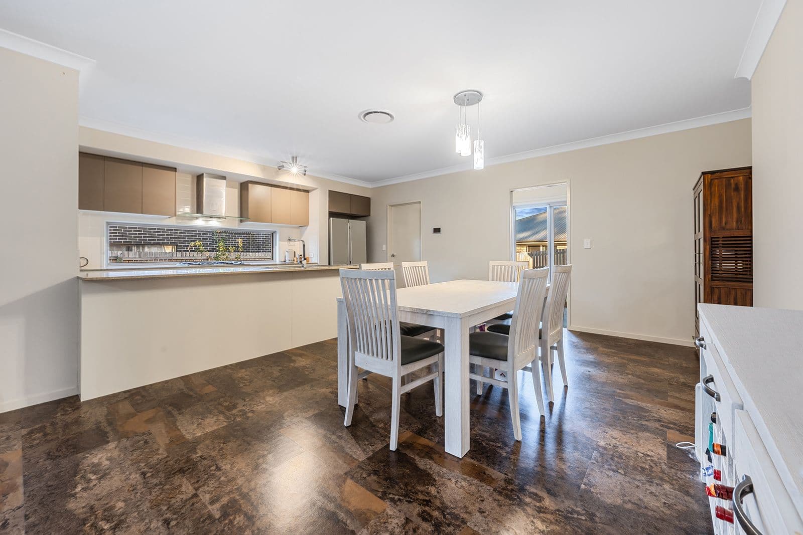 36 Majestic Street, Bridgeman Downs QLD 4035, Bridgeman Downs - Thumbnail 5