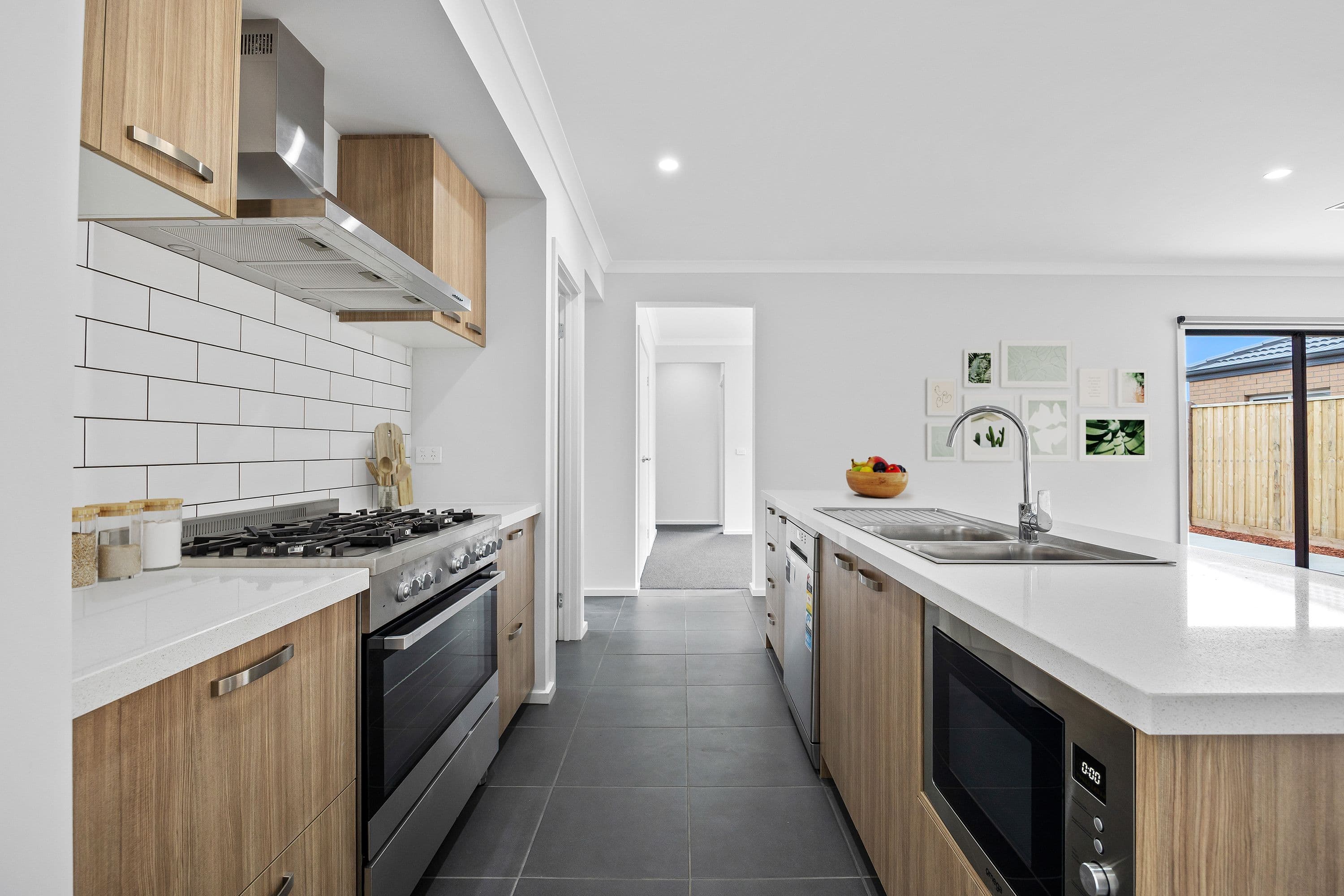 32 Valberg Street, WINTER VALLEY VIC 3358, Winter Valley - Thumbnail 2