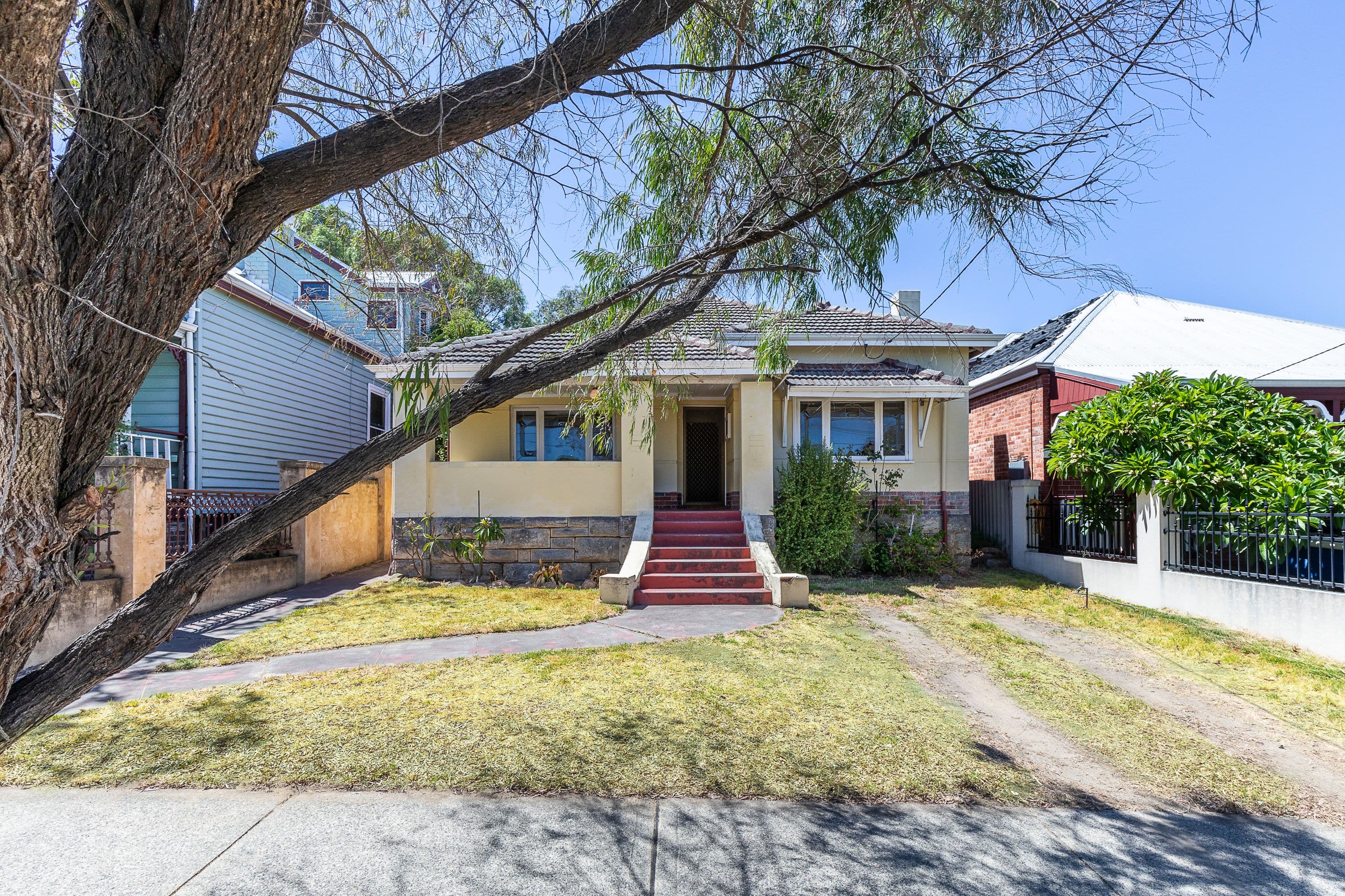 90 Coogee Street, Mount Hawthorn WA 6016, Mount Hawthorn - Thumbnail 3