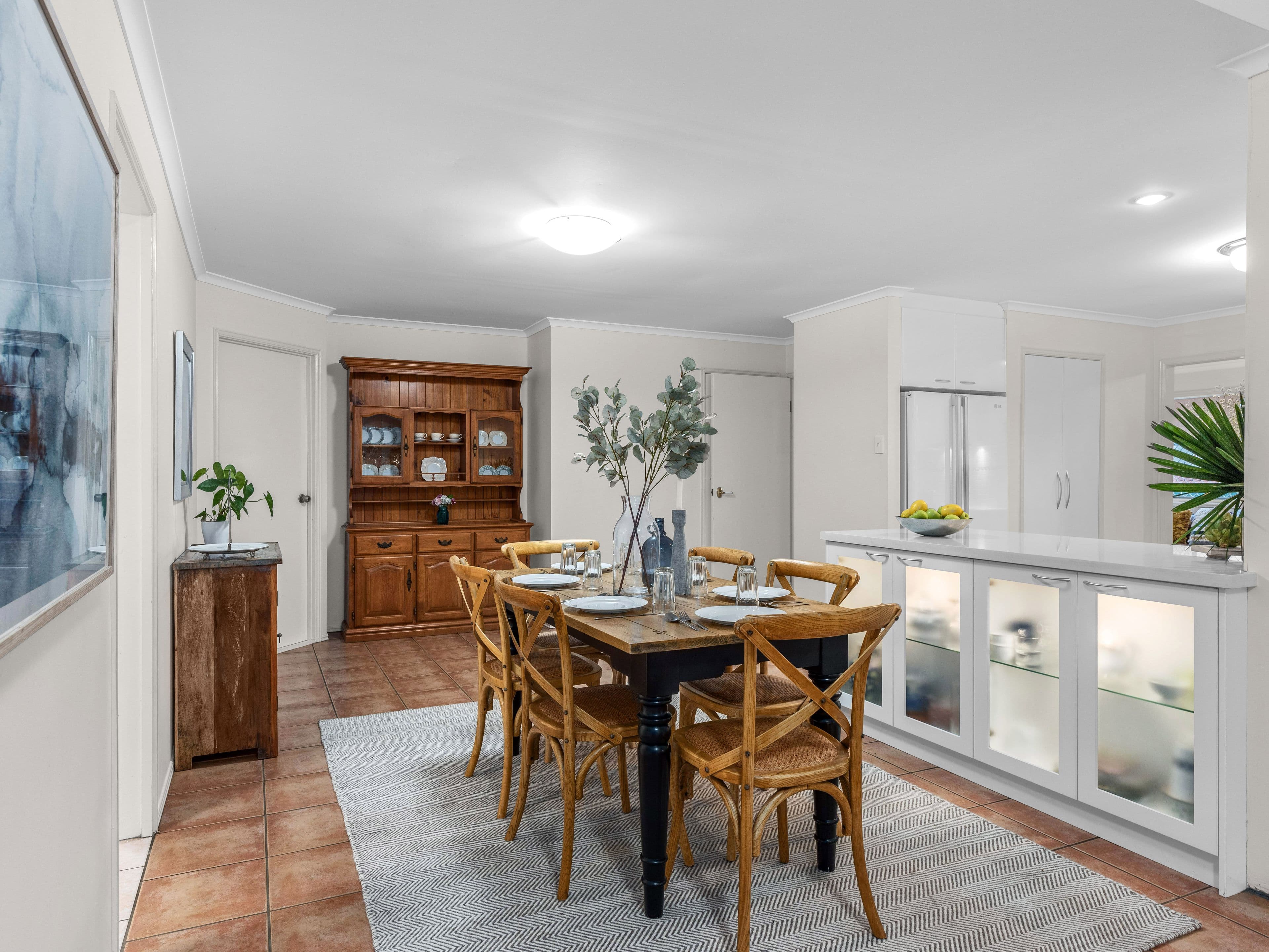 101 Golden Oak Crescent, Carindale QLD 4152, Carindale - Thumbnail 5