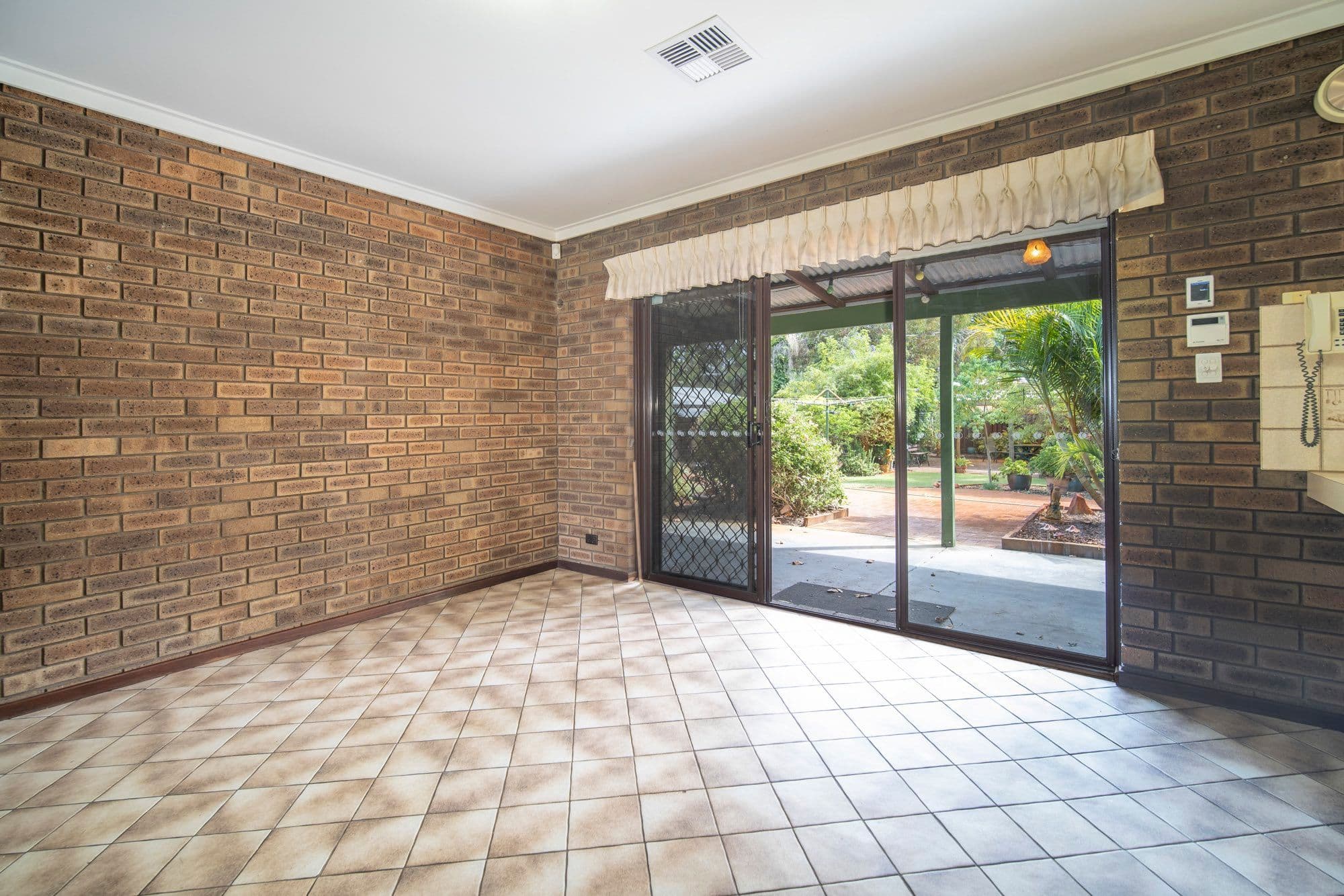 4 Hazelmere Circus, Hazelmere WA 6055, Hazelmere - Thumbnail 7