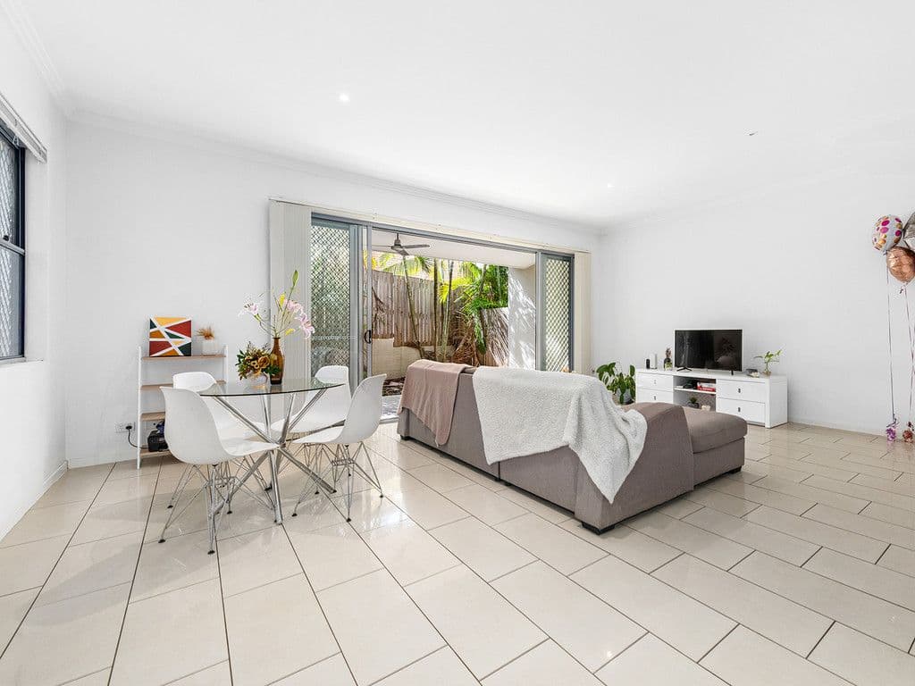 1-7 Robbins Street, Corinda QLD 4075, Corinda - Thumbnail 5