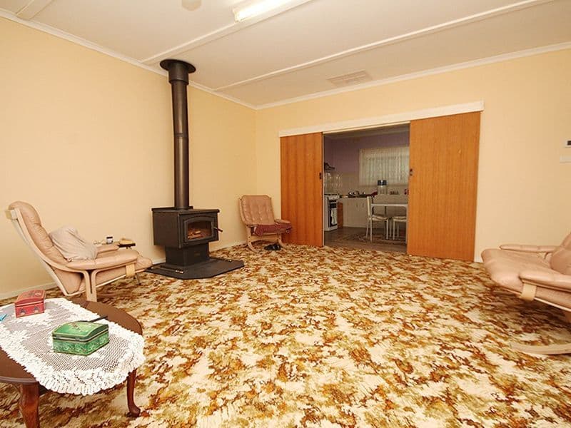 6 Lloyd Street, Murtoa VIC 3390, Murtoa - Thumbnail 8