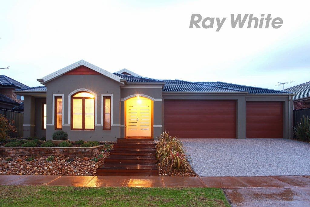8 Buckmaster Grange, POINT COOK VIC 3030, Point Cook - Image 1