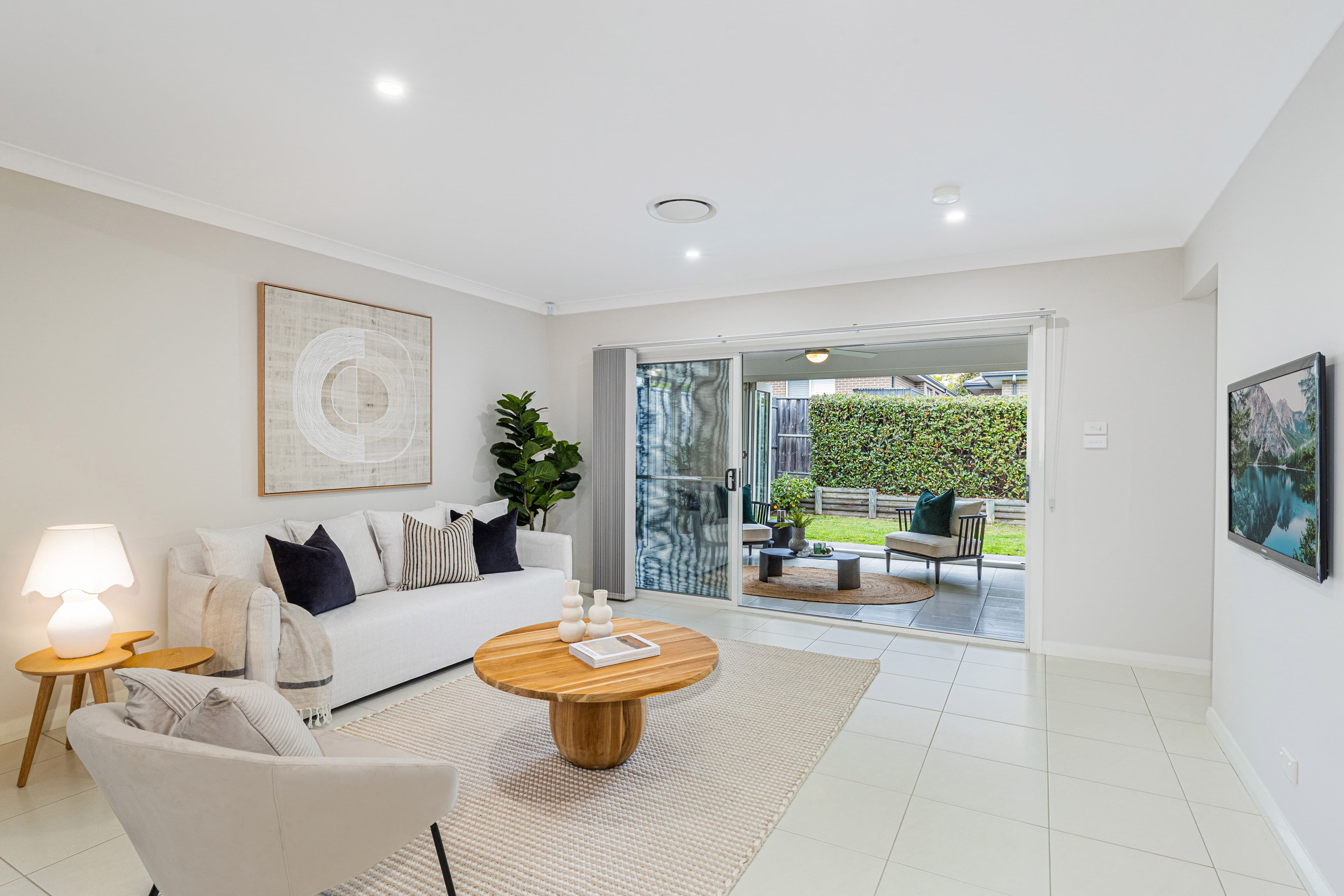 14 Mcmillian Circuit, North Kellyville NSW 2155, North Kellyville - Thumbnail 5