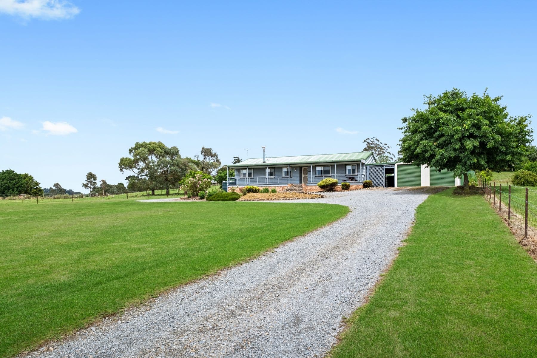 102 Orchard Street, Taralga NSW 2580, Taralga - Thumbnail 2