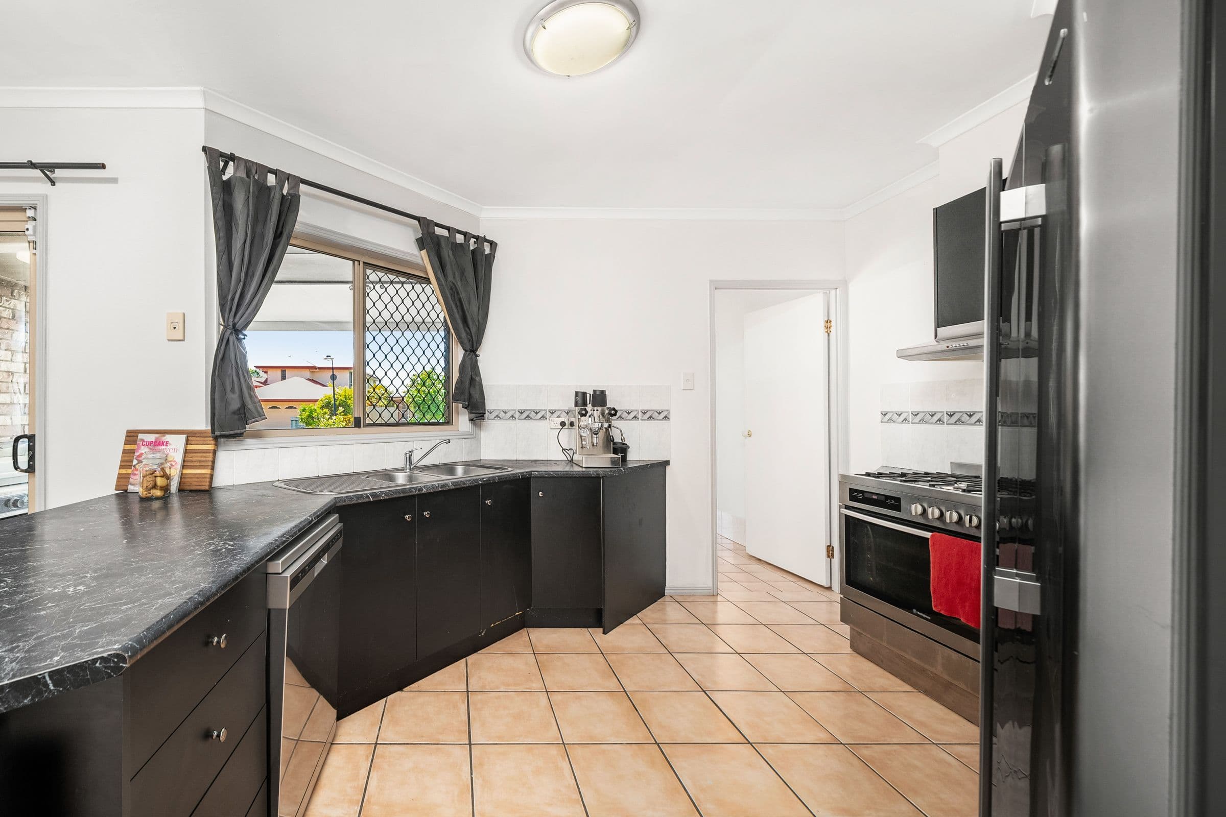 16 Lister Street, North Lakes QLD 4509, North Lakes - Thumbnail 7