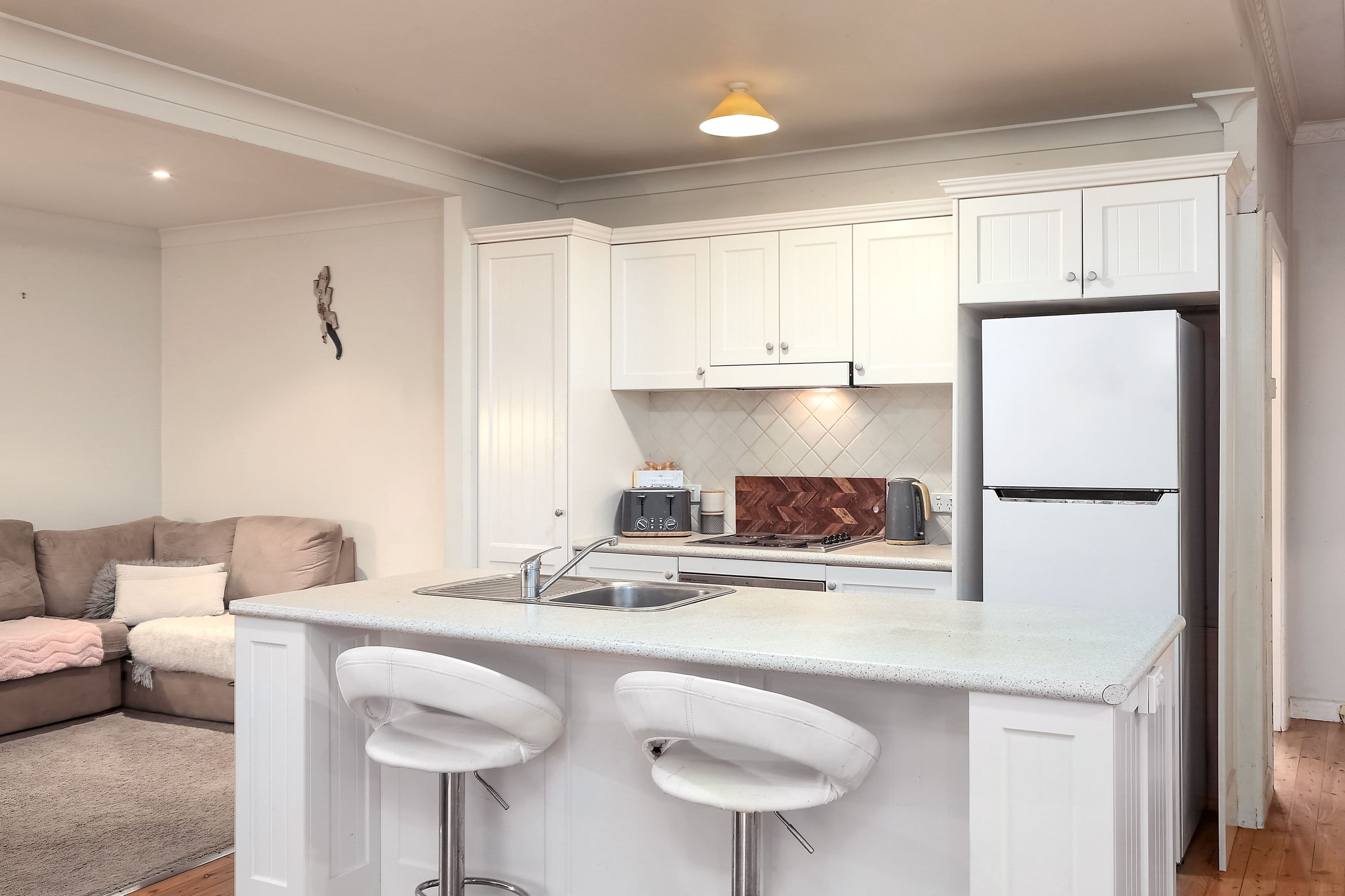 16 Patrick Crescent, Saratoga NSW 2251, Saratoga - Thumbnail 4