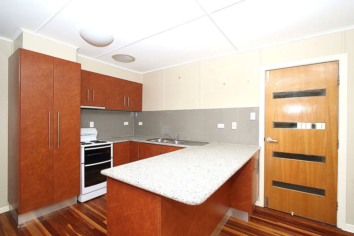 71 Simmons Road, North Ipswich QLD 4305, North Ipswich - Thumbnail 3