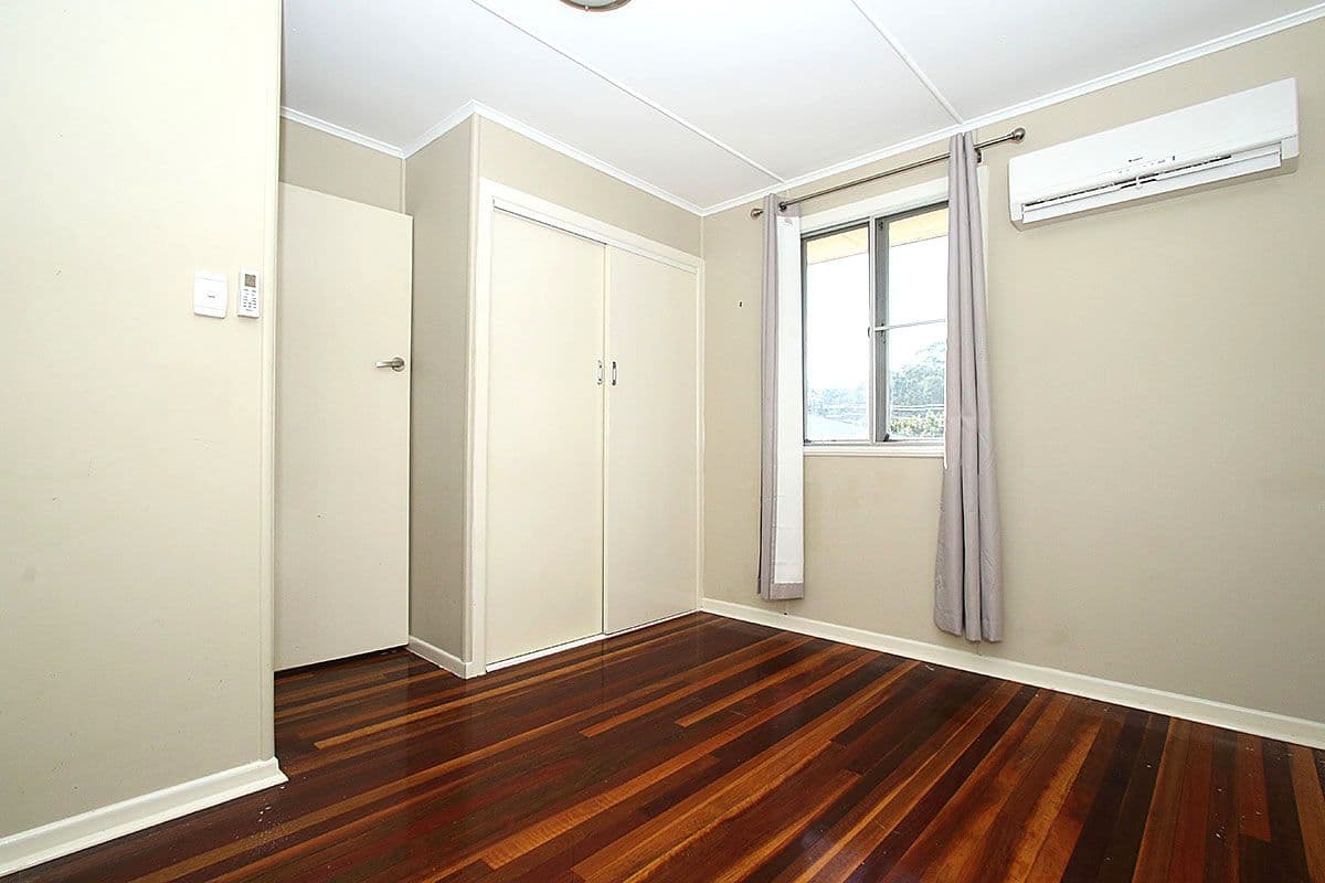 71 Simmons Road, North Ipswich QLD 4305, North Ipswich - Thumbnail 4