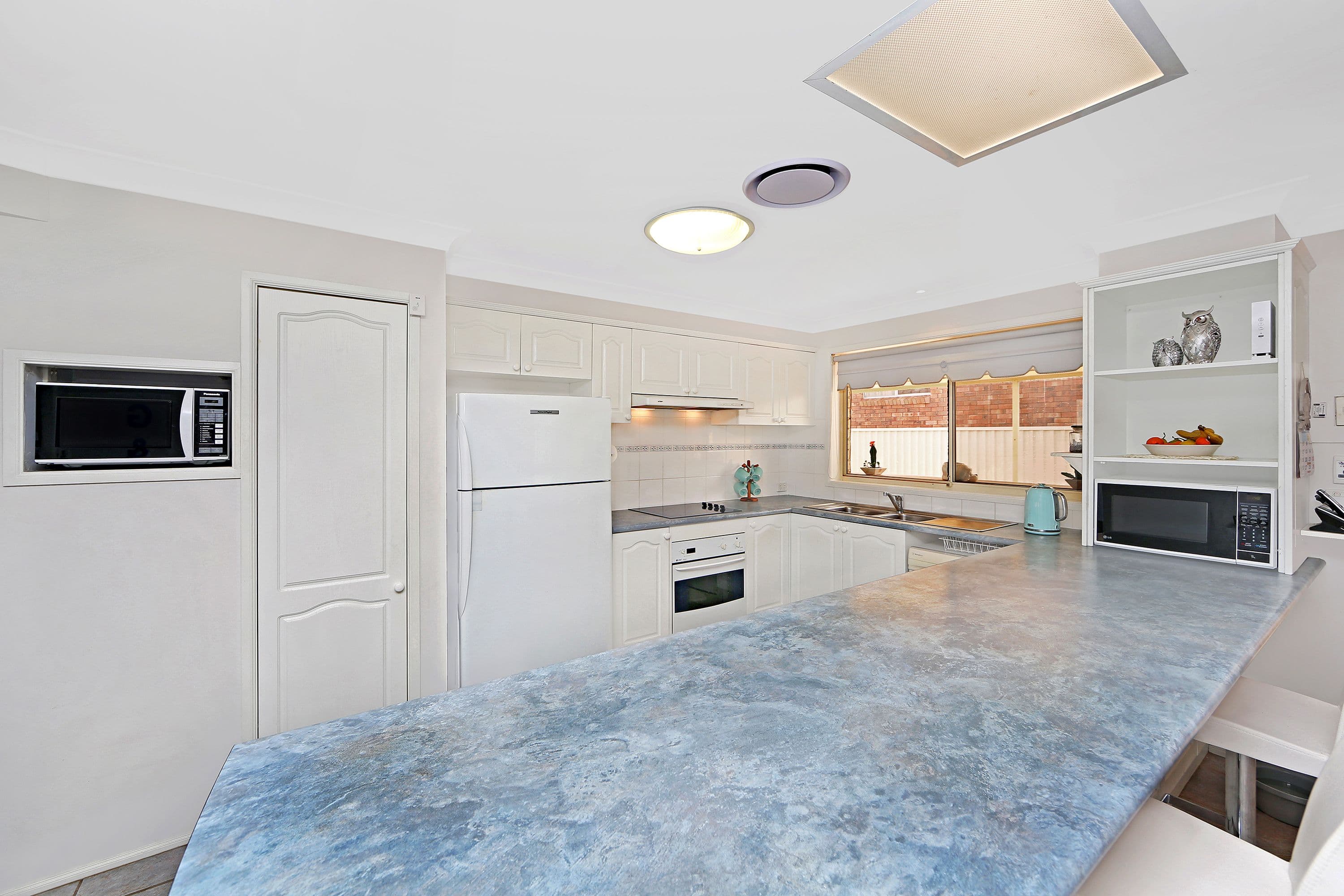 57 Coonanga Avenue, Budgewoi - Thumbnail 2