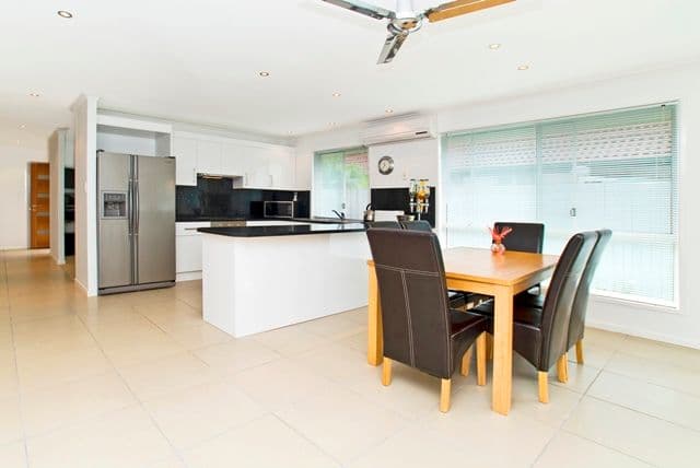 50 Oakdale Avenue, NERANG QLD 4211, Nerang - Thumbnail 3
