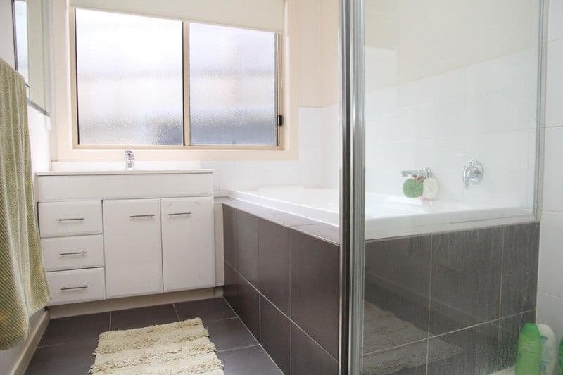 61 Brumbys Road, CARRUM DOWNS VIC 3201, Carrum Downs - Thumbnail 5