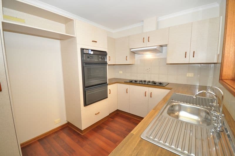 32 Uley Road, CRAIGMORE SA 5114, Craigmore - Thumbnail 4