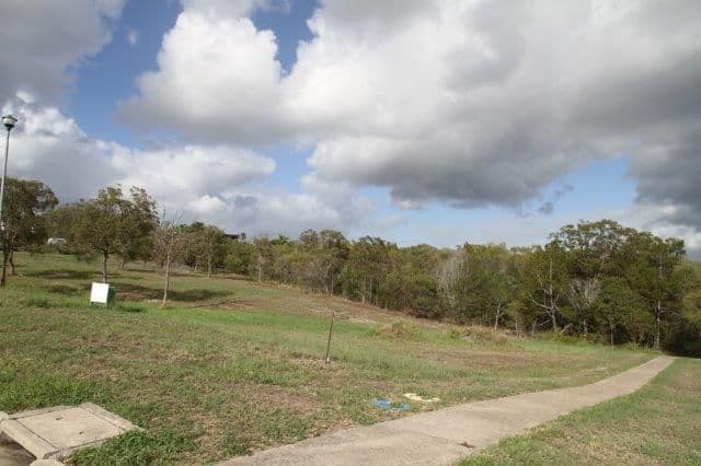 23 Waterview Drive, DUNDOWRAN BEACH QLD 4655, Dundowran Beach - Thumbnail 2
