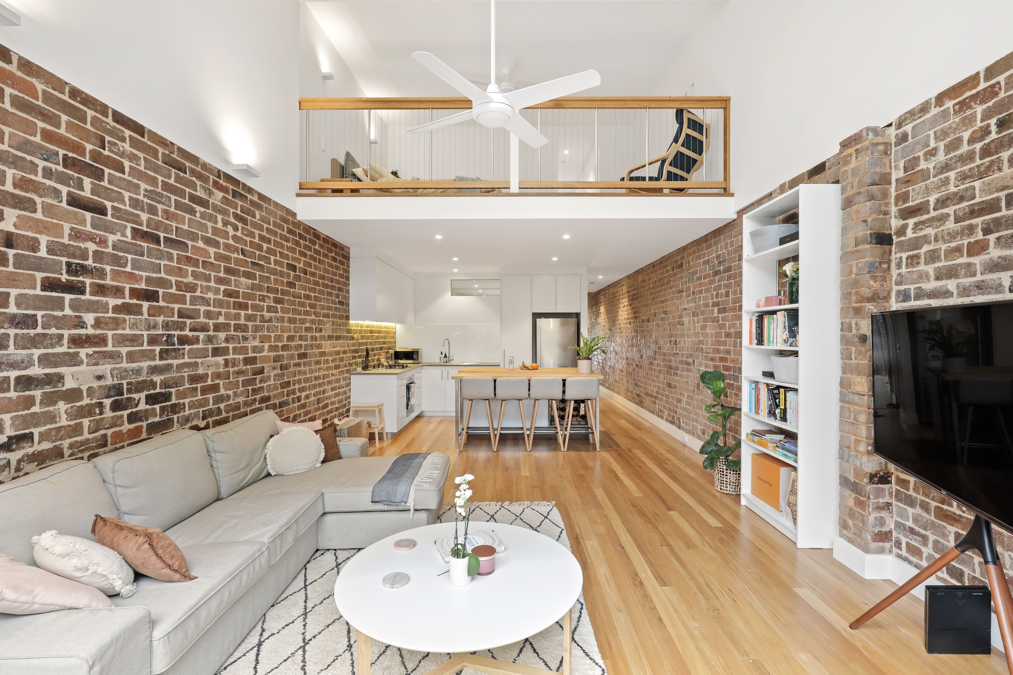 13 Oxford Street, Newtown - Thumbnail 4