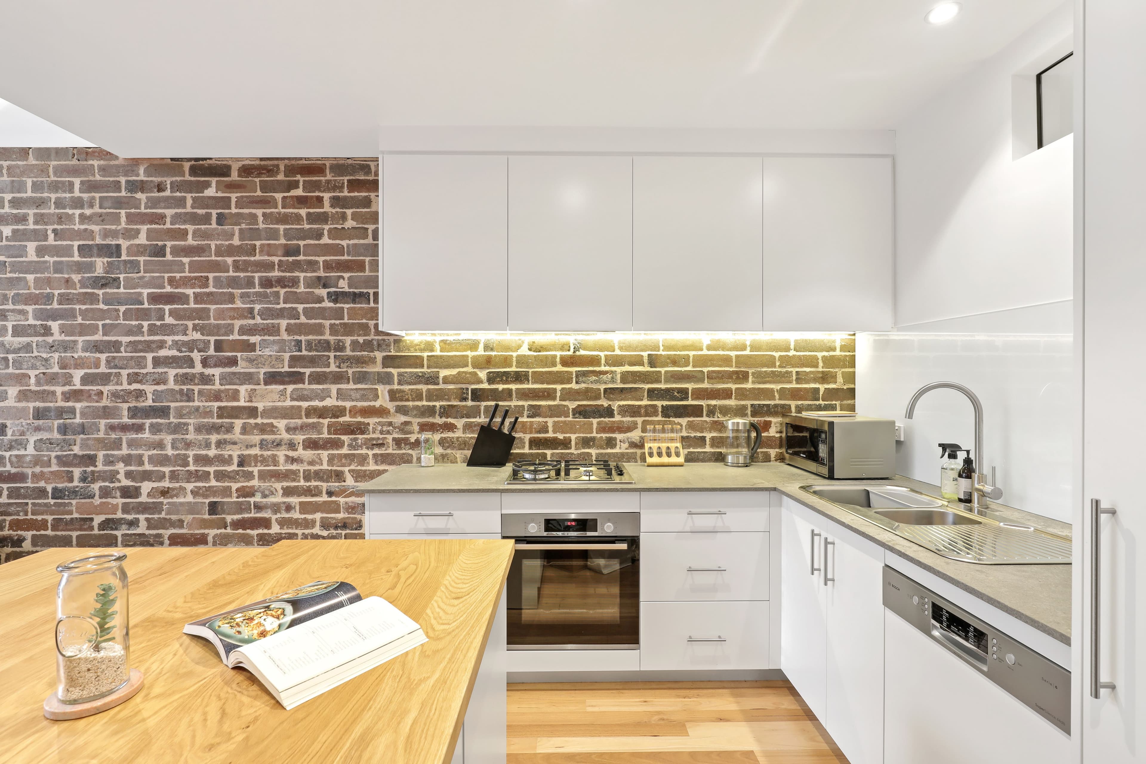 13 Oxford Street, Newtown - Thumbnail 6