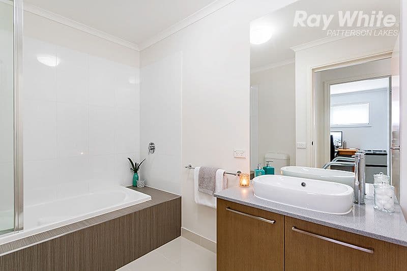 12 Dresden Drive, Waterways VIC 3195, Waterways - Thumbnail 8
