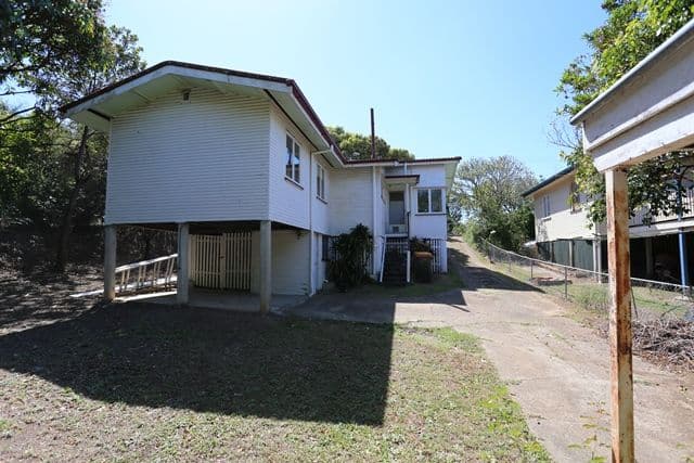 1 Dunstan Street, MOOROOKA QLD 4105, Moorooka - Thumbnail 3