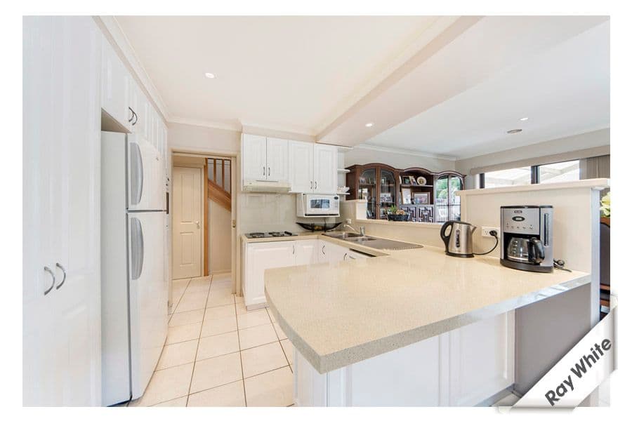 7 Edmond Close, GILMORE ACT 2905, Gilmore - Thumbnail 2