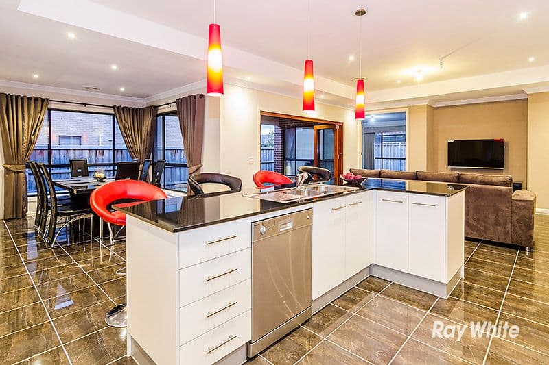16 Freshwater Boulevard, Lyndhurst VIC 3975, Lyndhurst - Thumbnail 4