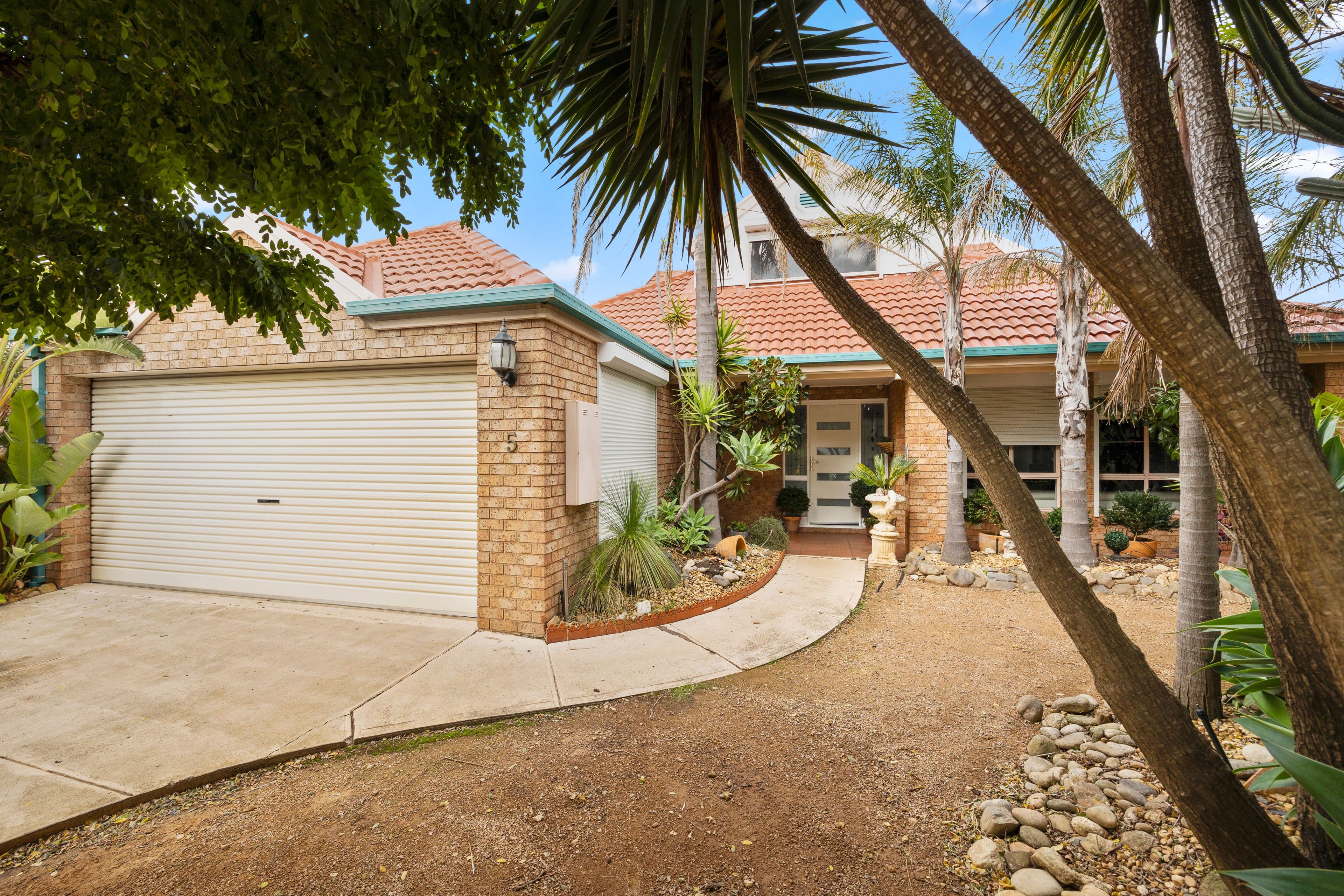 5 Moriac Way, Delahey VIC 3037, Delahey - Image 1