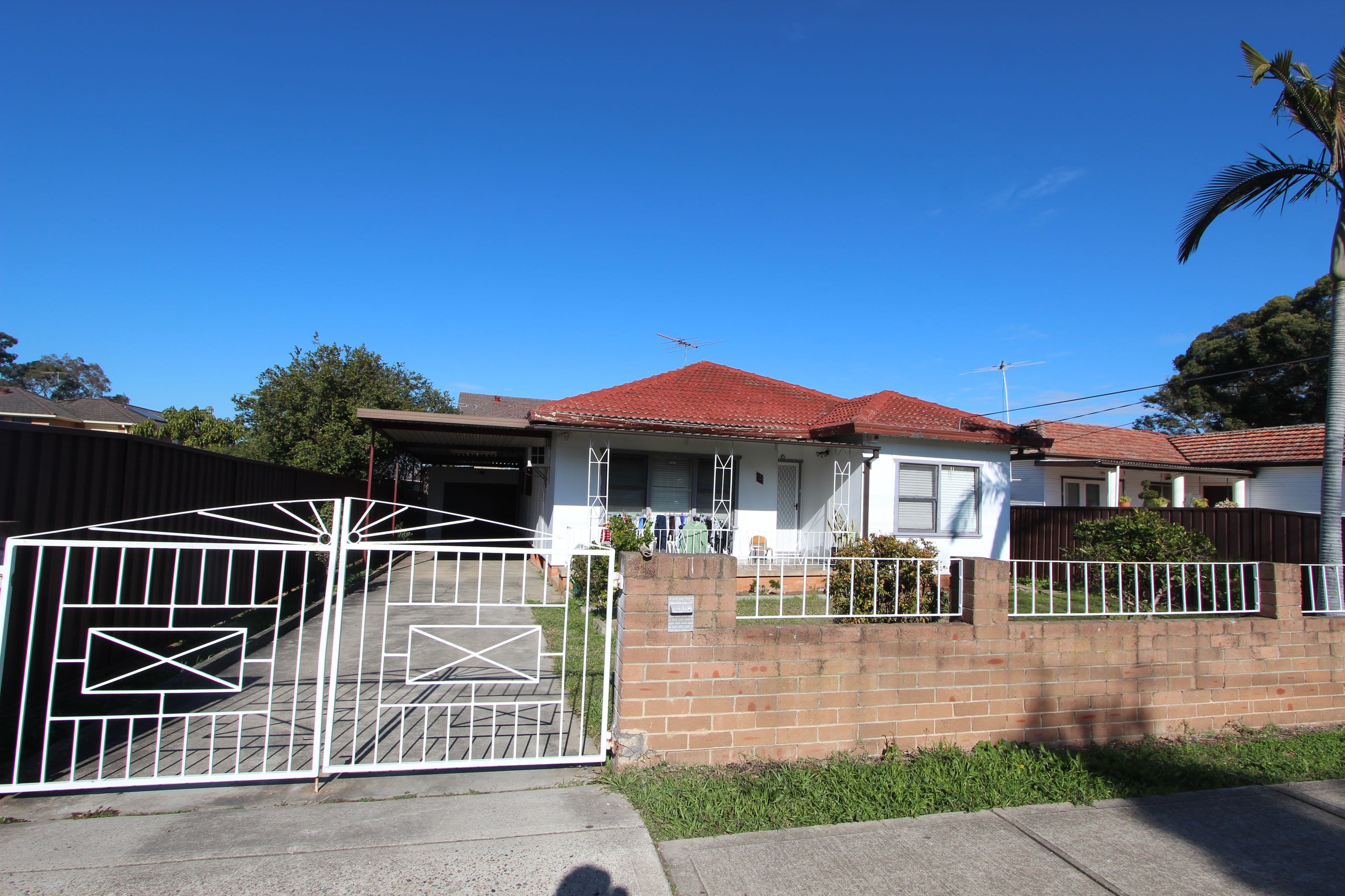 2 Margaret Street, Fairfield - Image 1