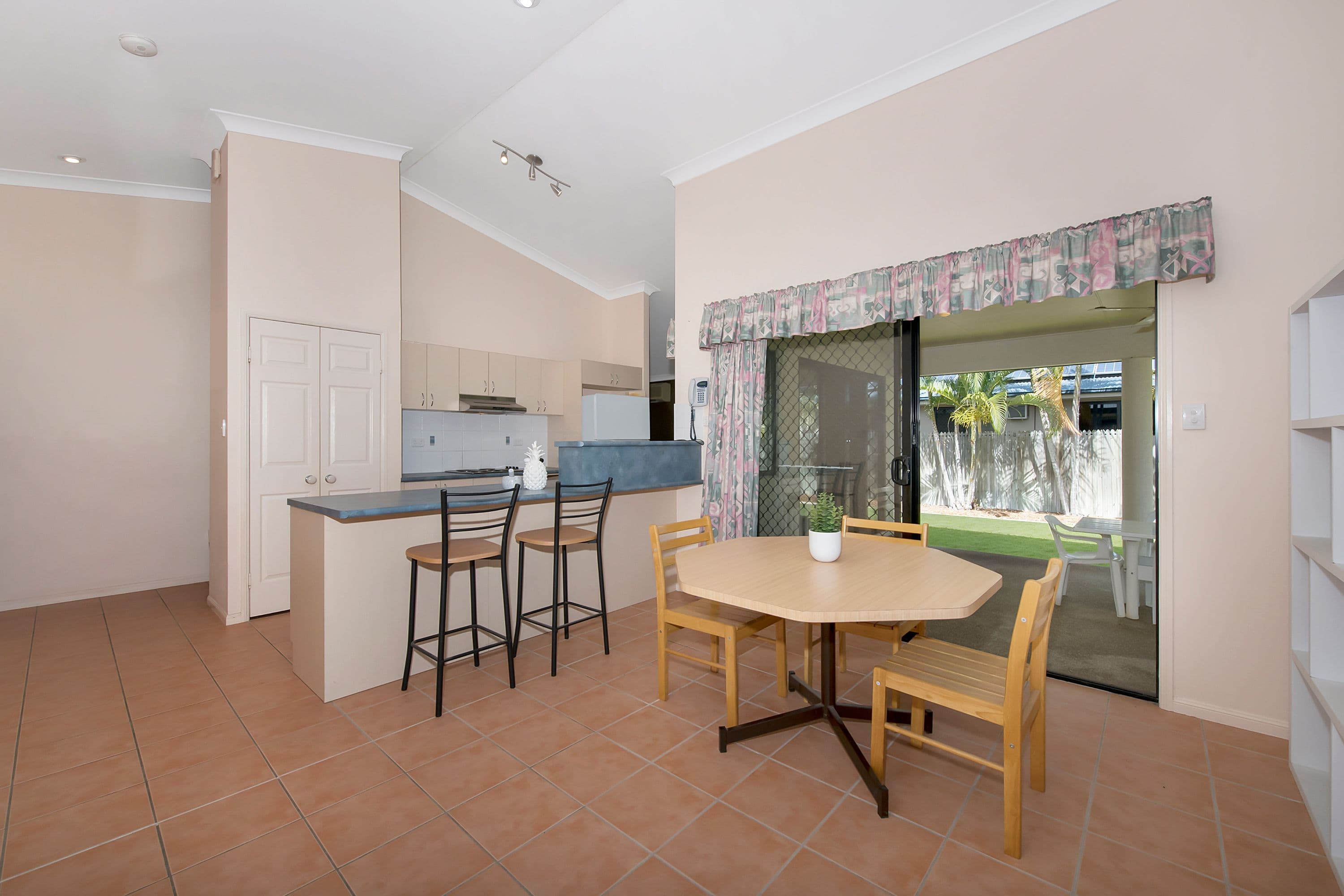 31 Lakewood Avenue, Kirwan QLD 4817, Kirwan - Thumbnail 5