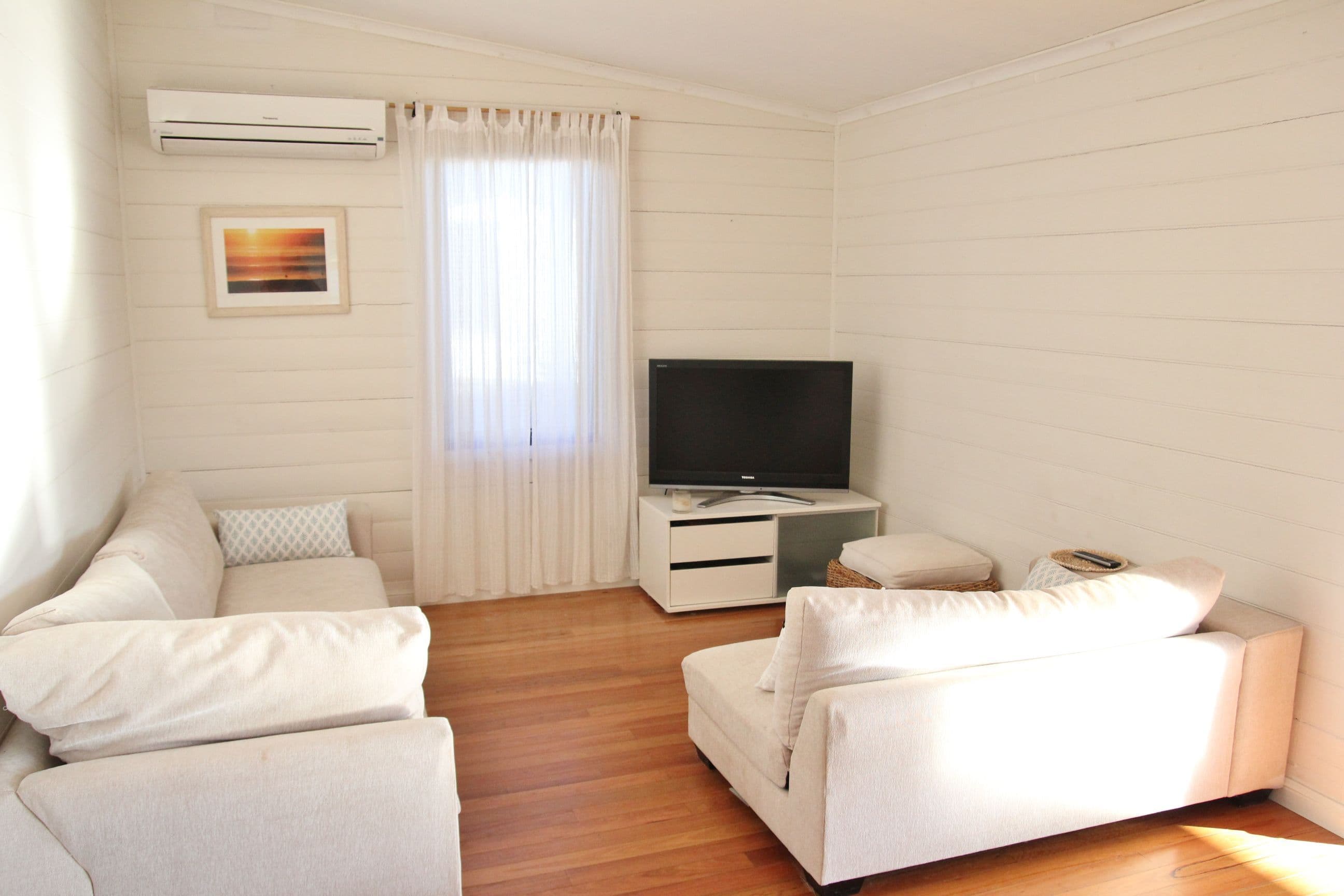 12 Laurina Avenue, HELENSBURGH NSW 2508, Helensburgh - Thumbnail 2