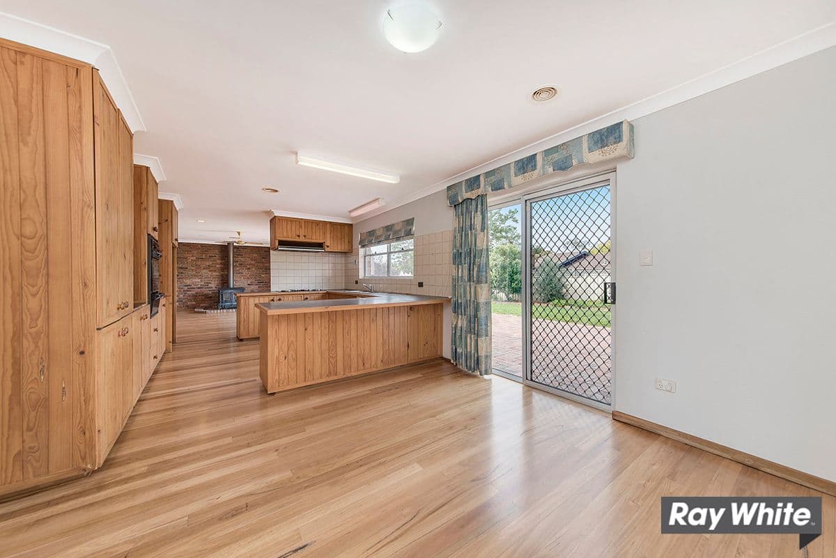 13 Dumas Street, McKellar ACT 2617, McKellar - Thumbnail 4