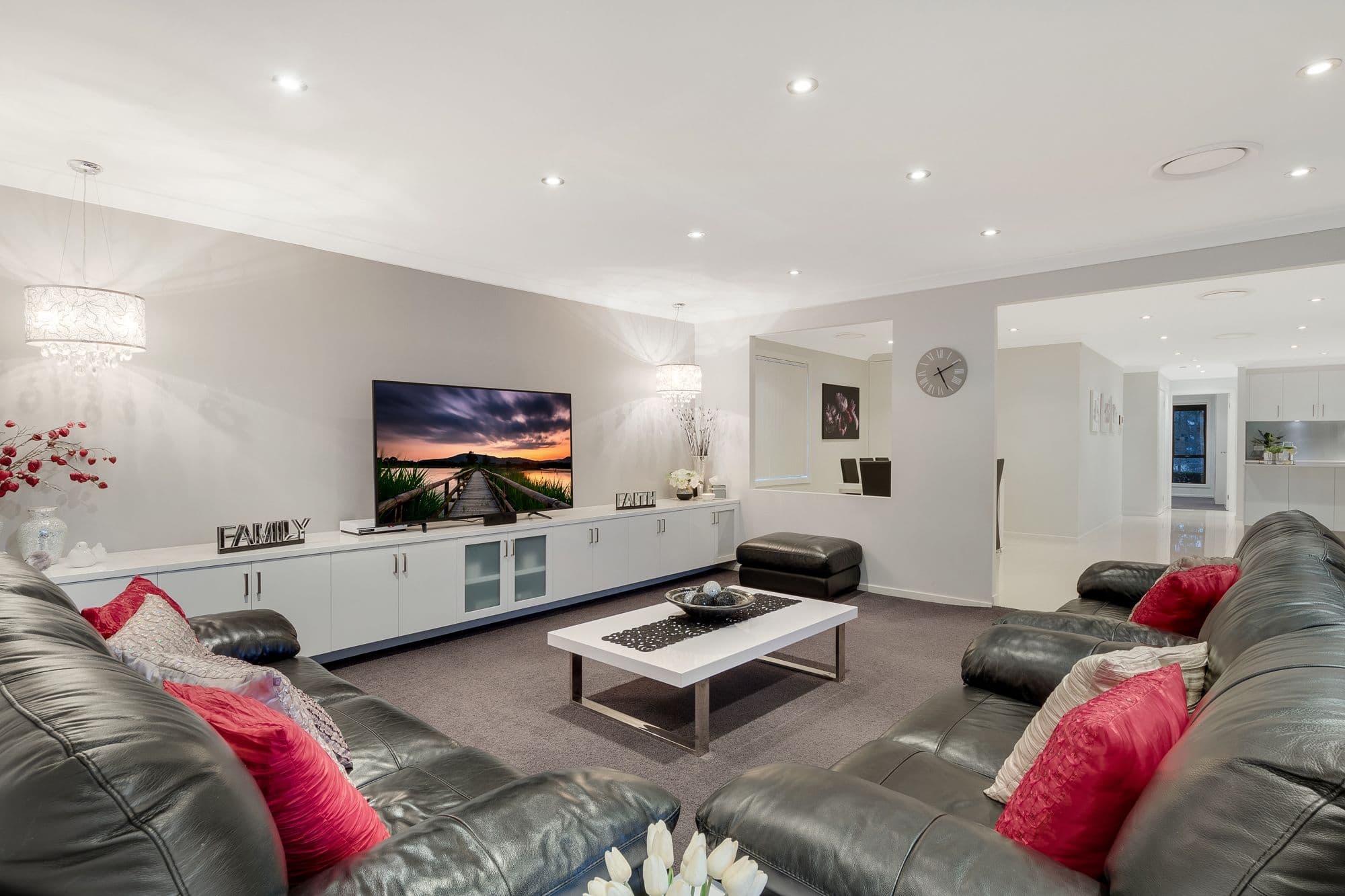 17 Mary Anne Close, Mount Annan - Thumbnail 2