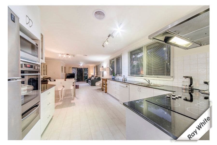 24 Plummer Street, Weetangera ACT 2614, Weetangera - Thumbnail 4
