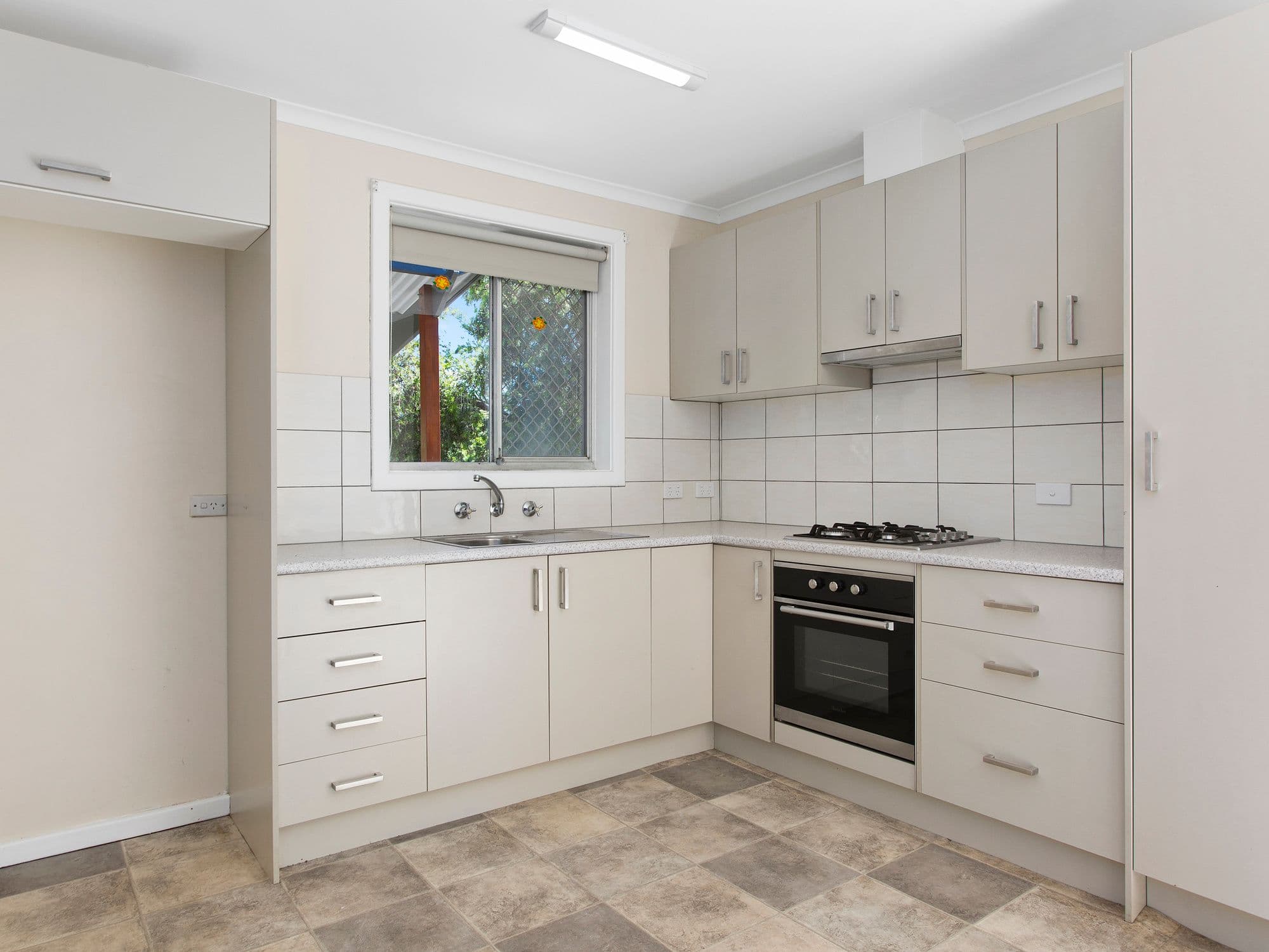 4 Anselm Street, Christie Downs SA 5164, Christie Downs - Thumbnail 6