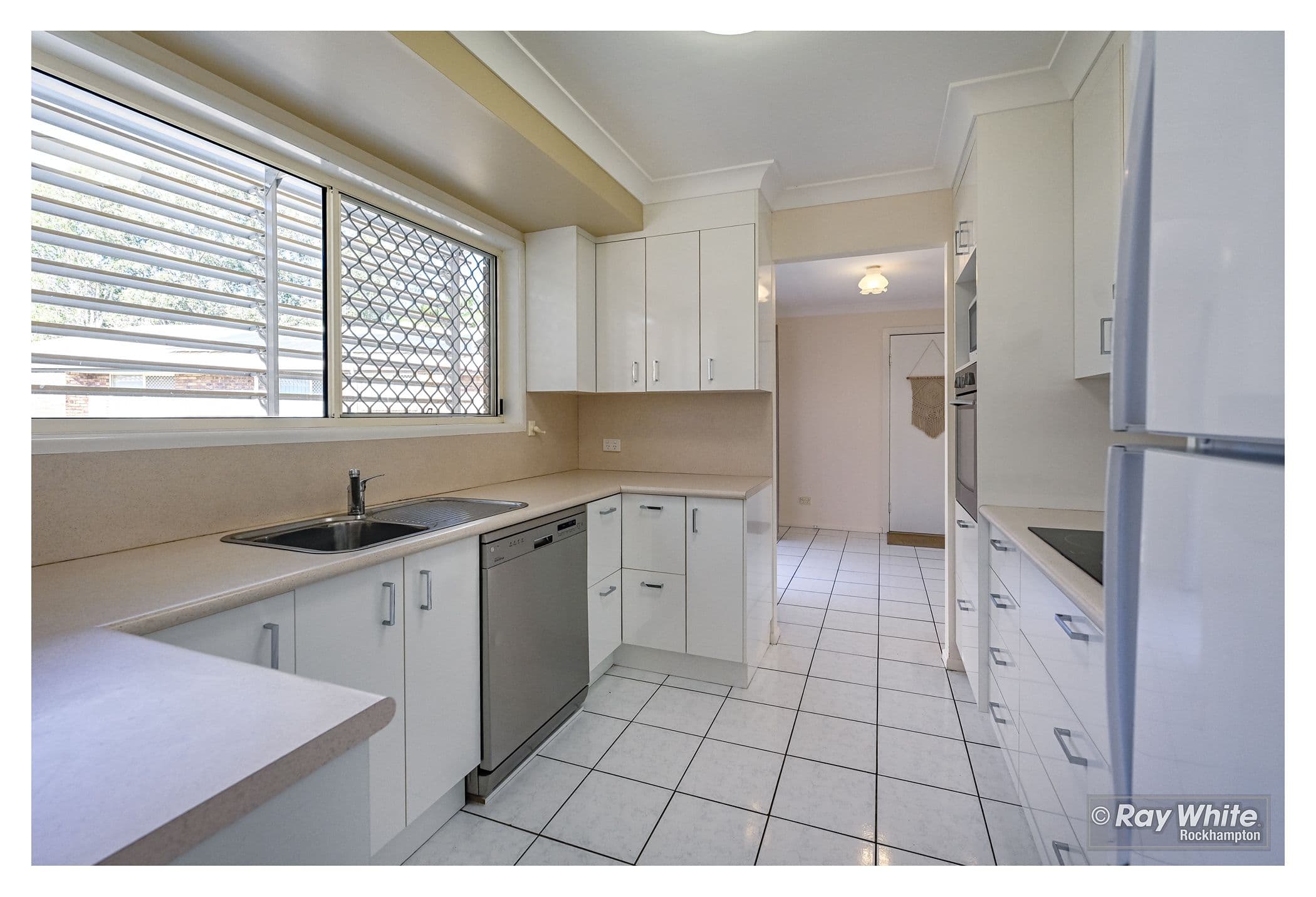 23 Meyenberg Court, Norman Gardens QLD 4701, Norman Gardens - Thumbnail 5