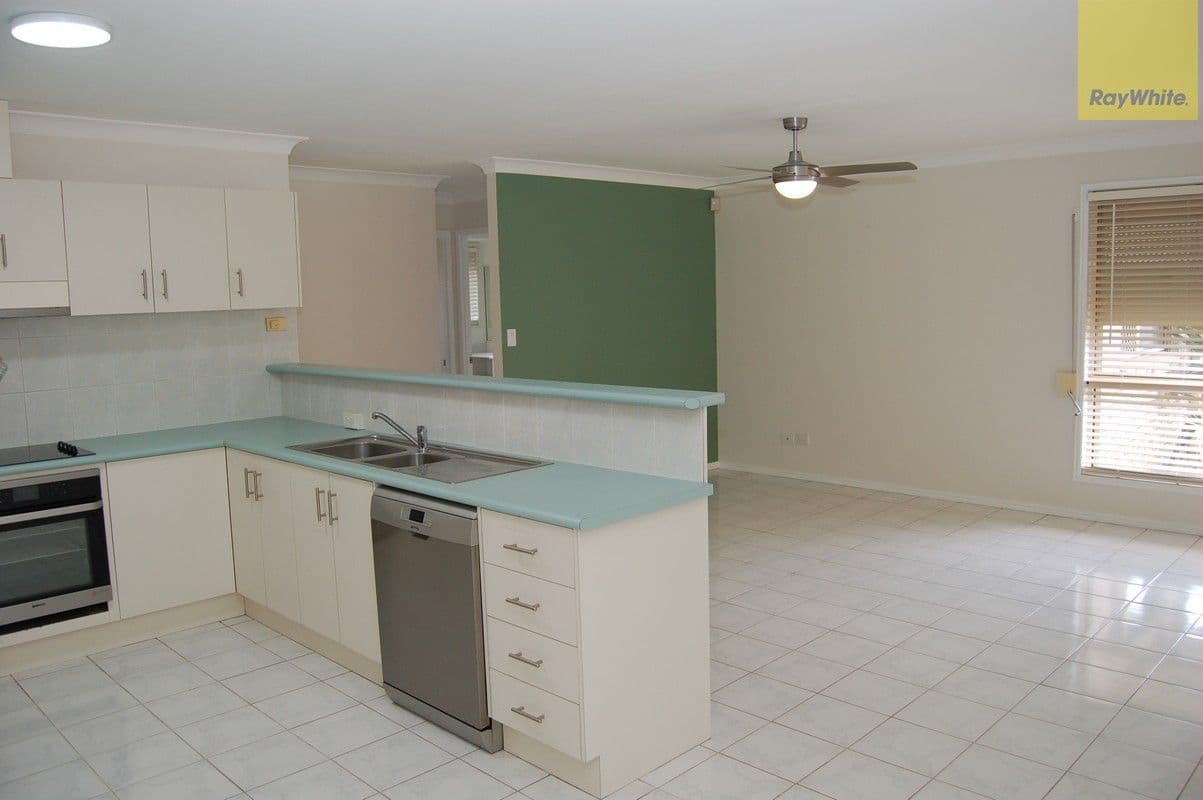 38 Solandra Circuit, Regents Park QLD 4118, Regents Park - Thumbnail 3