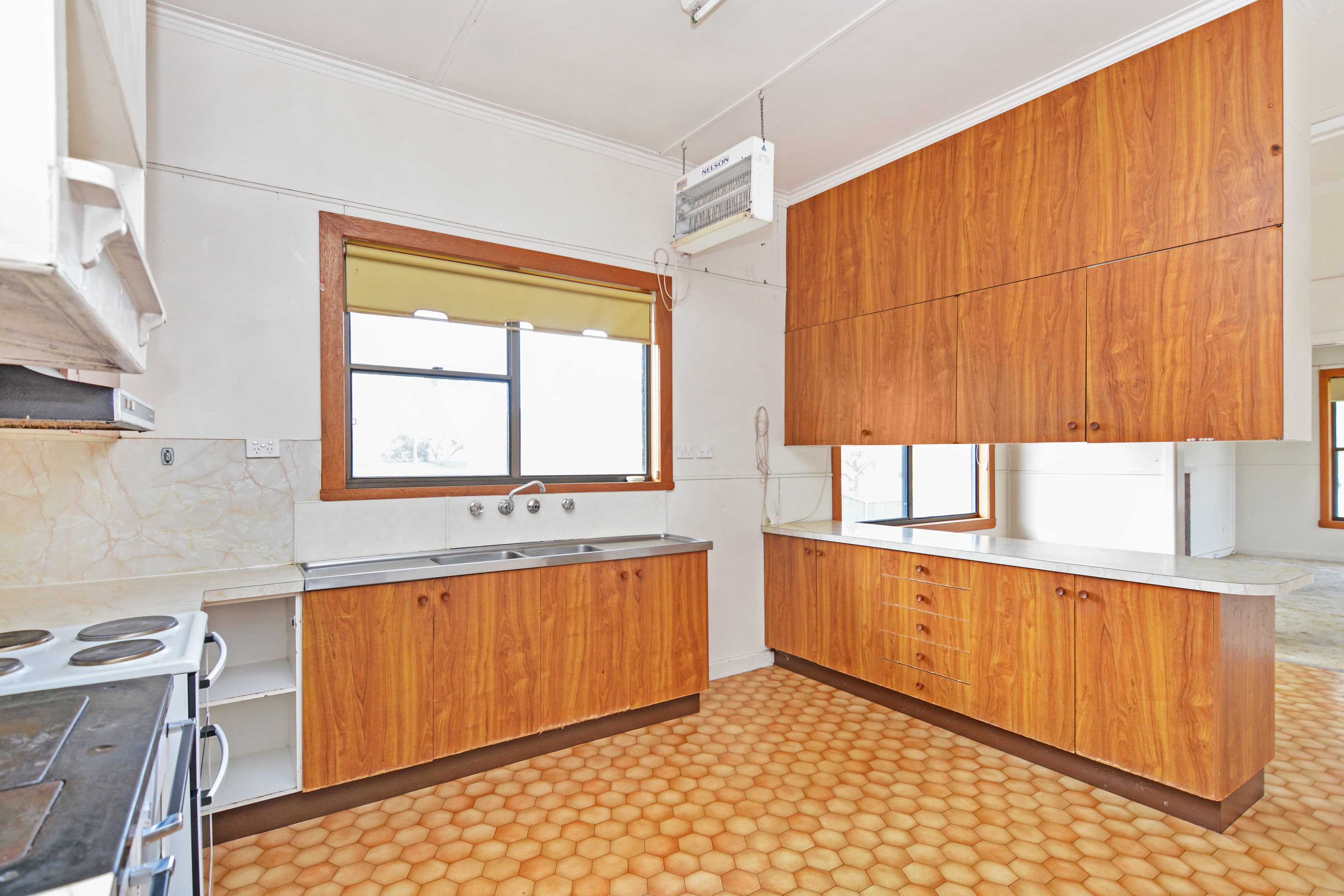 28-30 Hughes Street, Ouyen VIC 3490, Ouyen - Thumbnail 6
