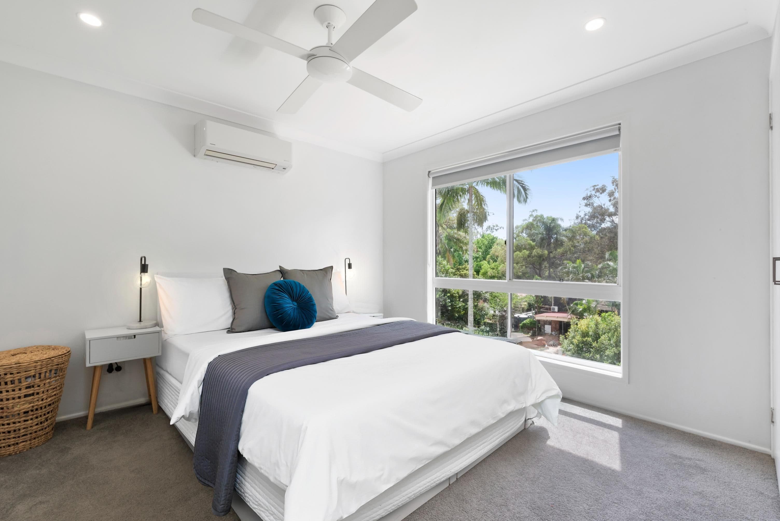 22 Henderson Road, Everton Hills QLD 4053, Everton Hills - Thumbnail 5